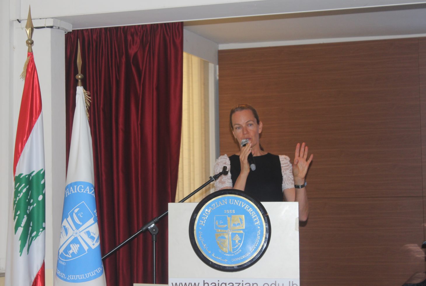 Dagmar Symes on “Service Excellence: Lessons from the Hospitality Industry”